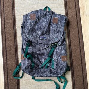 Patagonia Arbor Classic 26L Backpack Daypack Flap Rucksack Gray